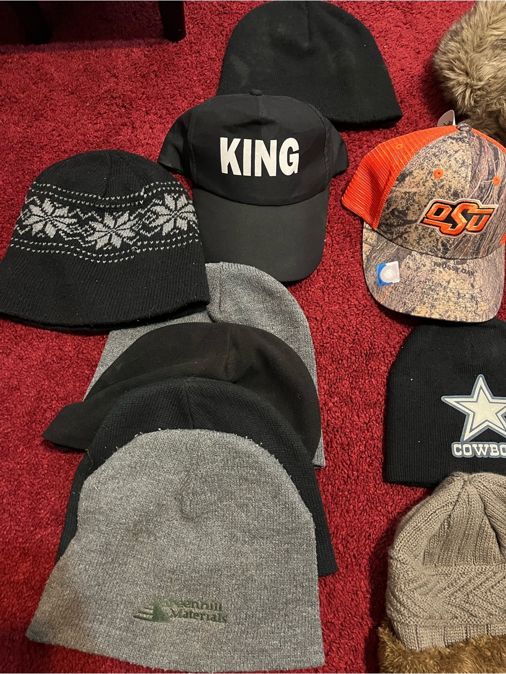 KING Black Baseball Cap – Bold Logo Athletic Hat